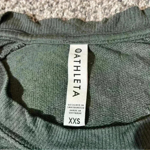 Athleta Women's Size Oversized  Pullover Sweater Green Long Sleeve Size XXS - Picture 2 of 12